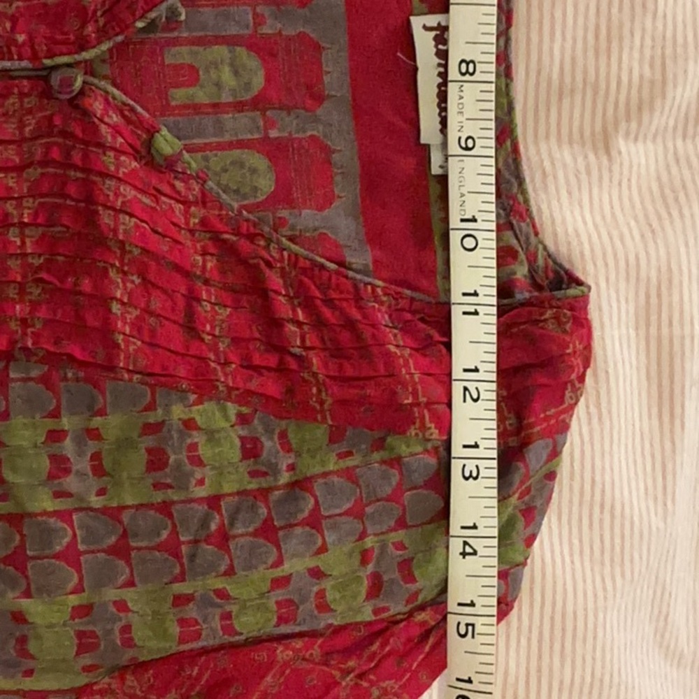 Fabindia Vibrant Red and Green Tunic, M - Picture 9 of 9